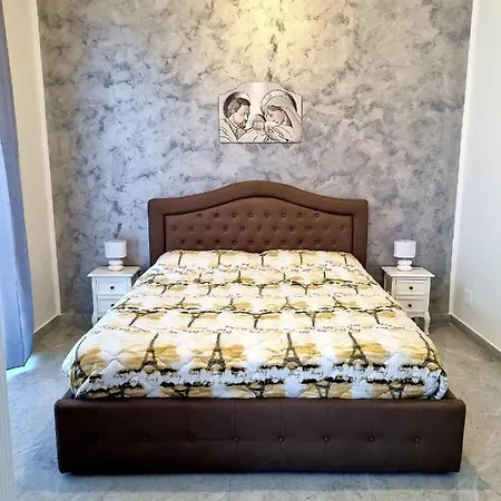 B&B Centrale 住宿加早餐酒店 3*