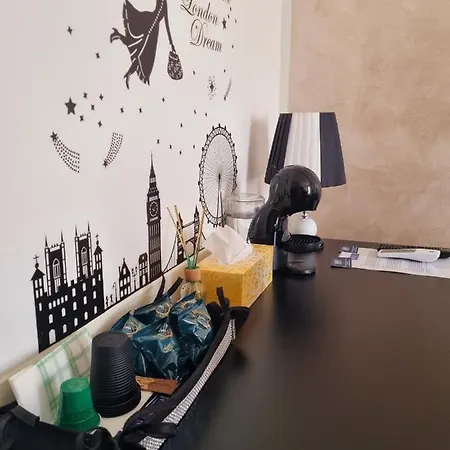 B&B Centrale ベッド・アンド・ブレックファスト 3*