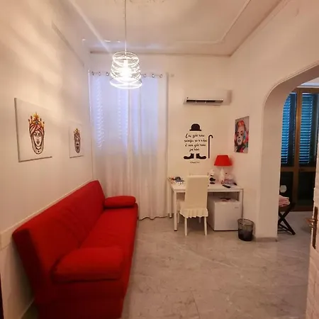 B&B Centrale 住宿加早餐酒店 墨西拿